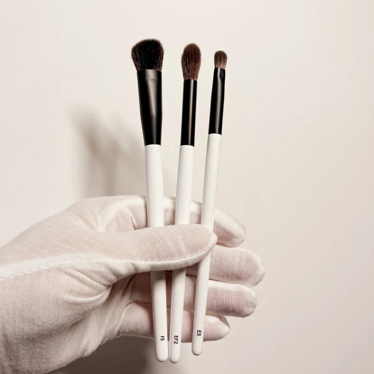 F Four (2 in 1) Dual-Ended Makeup Brush | Foundation, Concealer, Bronzer, Blush & Eyeshadow